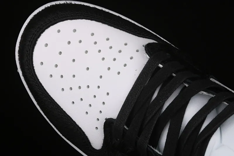 All categories Air Jordan Jordan series basketball shoes Air Jordan 1 High Air Jordan 1 Retro High OG AJ Joe 1 Panda color CD0461-007